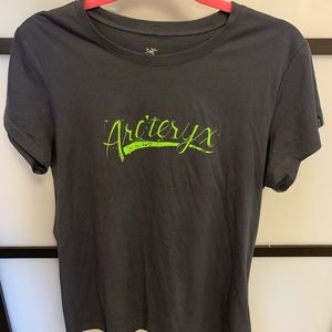 COPY - NWOT arcteryx Charcoal Grey Tshirt